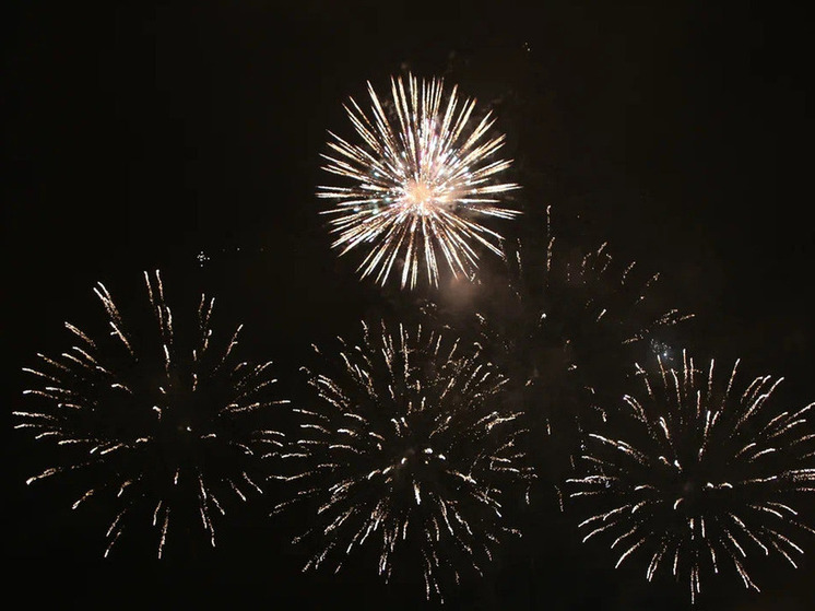 В День Победы небо над Оленино озарит праздничный фейерверк