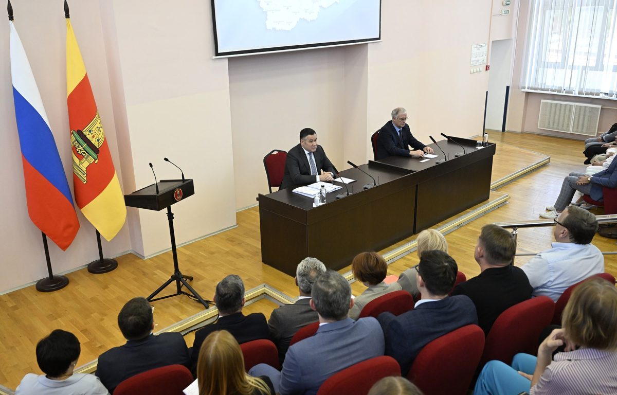 Губернатор Игорь Руденя провёл расширенное заседание Совета главных врачей