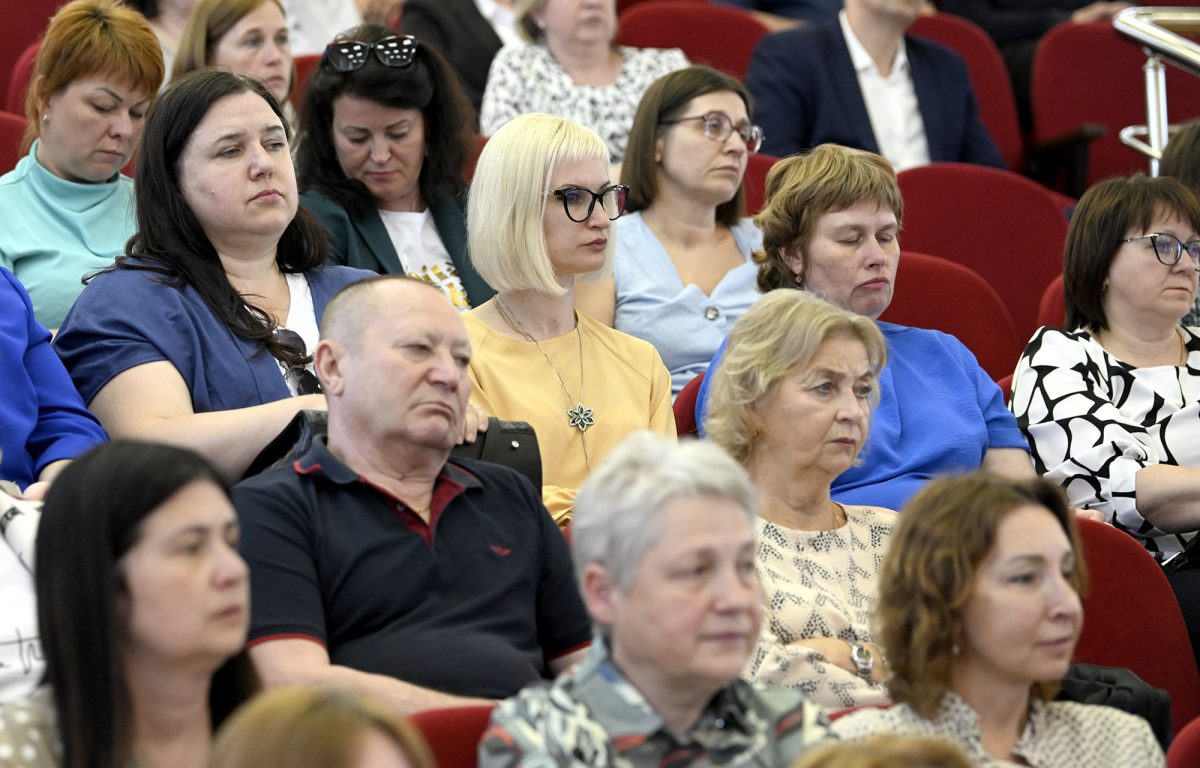 Губернатор Игорь Руденя провёл расширенное заседание Совета главных врачей