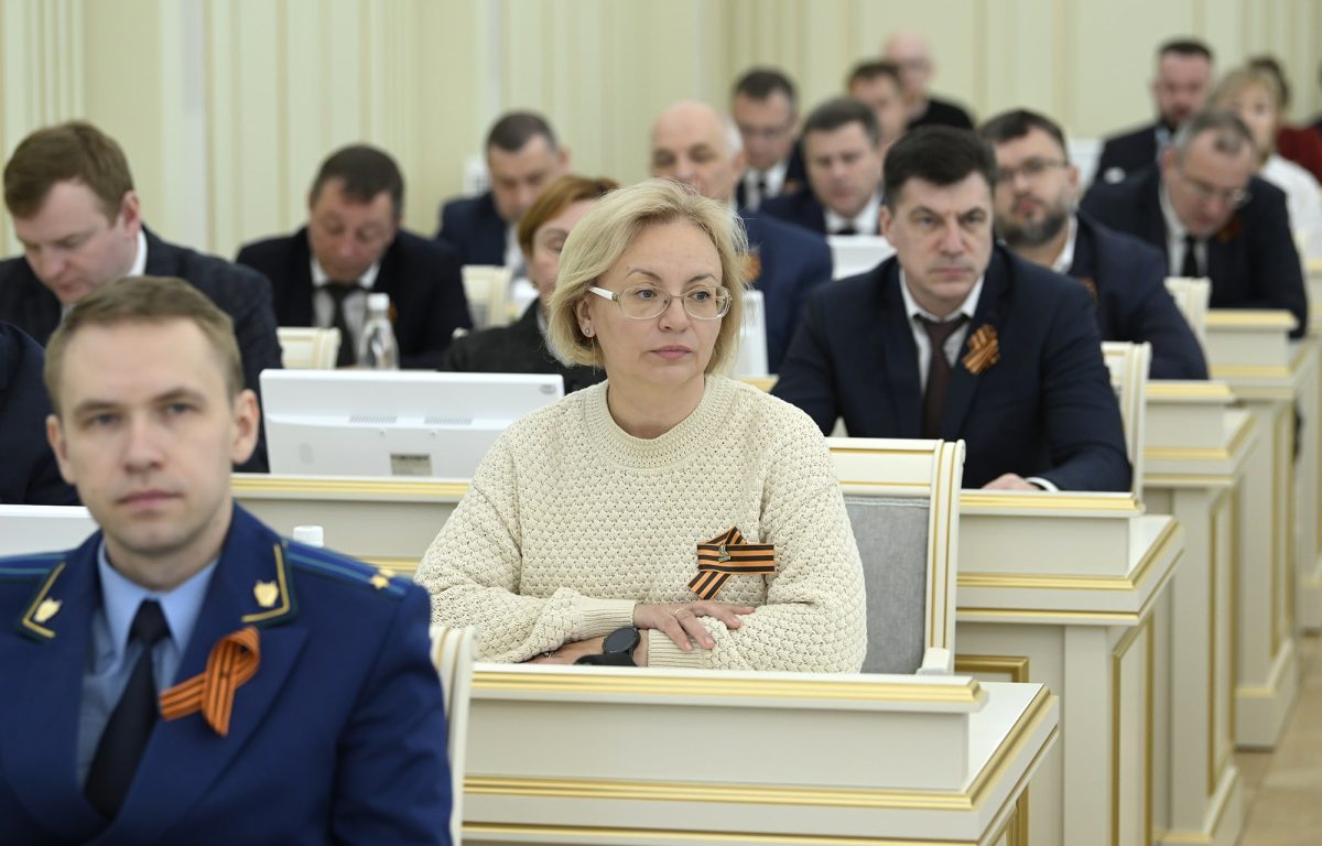 Современные производства и поощрение за успехи: Игорь Руденя определил задачи по летнему трудоустройству подростков