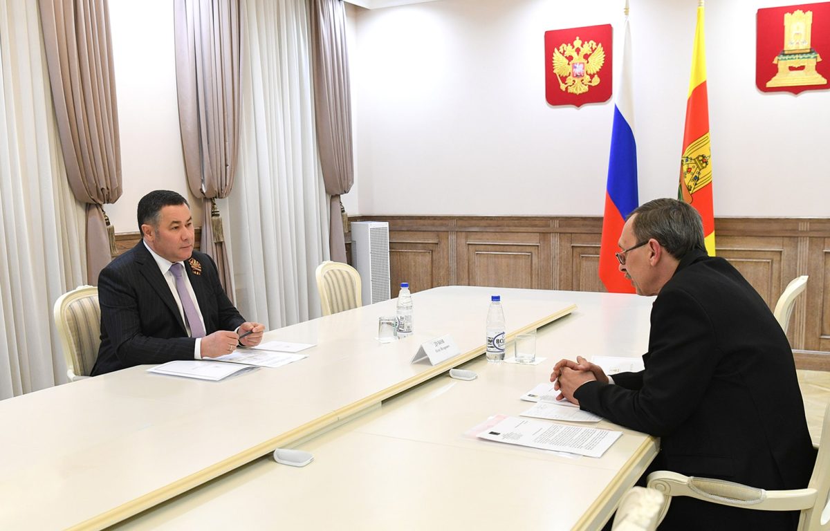 Губернатор Игорь Руденя провёл встречу с главой Оленинского округа Олегом Дубовым