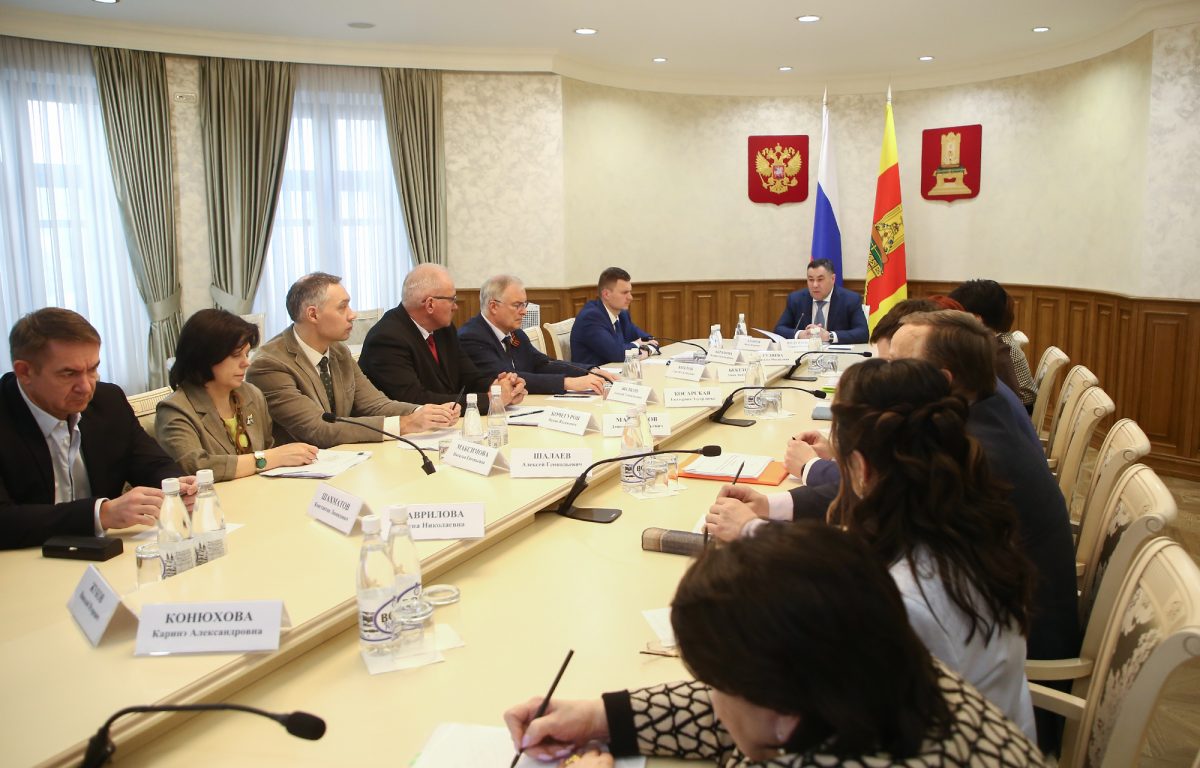 Губернатор Игорь Руденя поставил задачи по укреплению здоровья жителей Тверской области