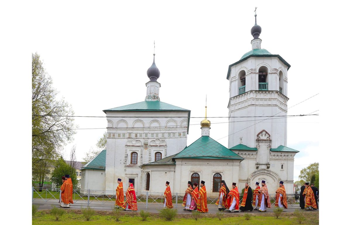 В Тверскую область прибыл ковчег с частицей мощей Патриарха Московского и всея России Тихона