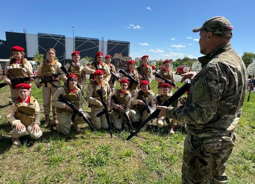 В Твери прошел юнармейский слёт