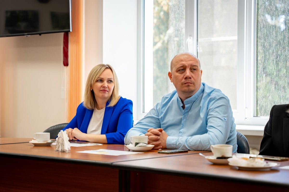 Многодетные семьи Лихославльского округа встретились с министром