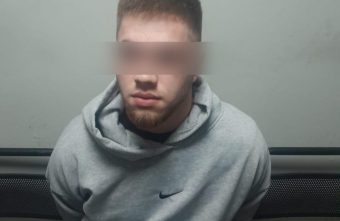 Тверские полицейские вычислили курьера, похитившего 1,5 миллиона у пенсионера