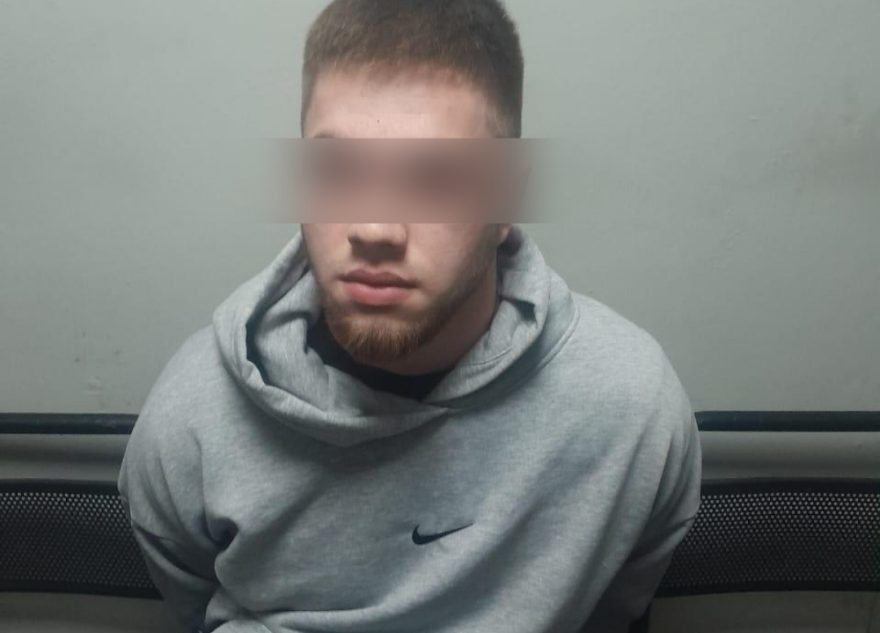 Тверские полицейские вычислили курьера, похитившего 1,5 миллиона у пенсионера Тверские полицейские вычислили курьера, похитившего 1,5 миллиона у пенсионера