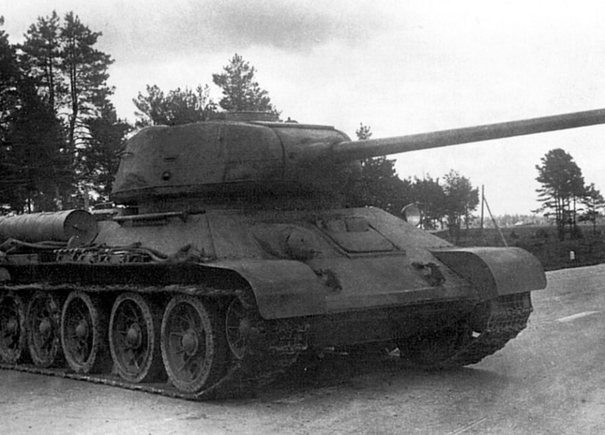 На митинге в Праге появится легендарный танк Т-34
