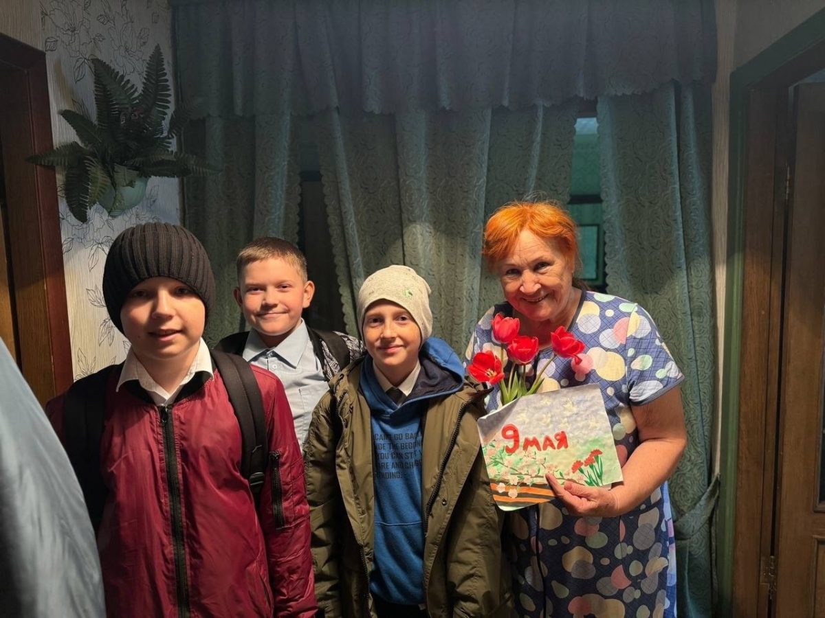 В преддверии Дня Победы школьники Лихославльского округа подарили больше 1000 открыток