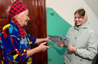 В преддверии Дня Победы школьники Лихославльского округа подарили больше 1000 открыток