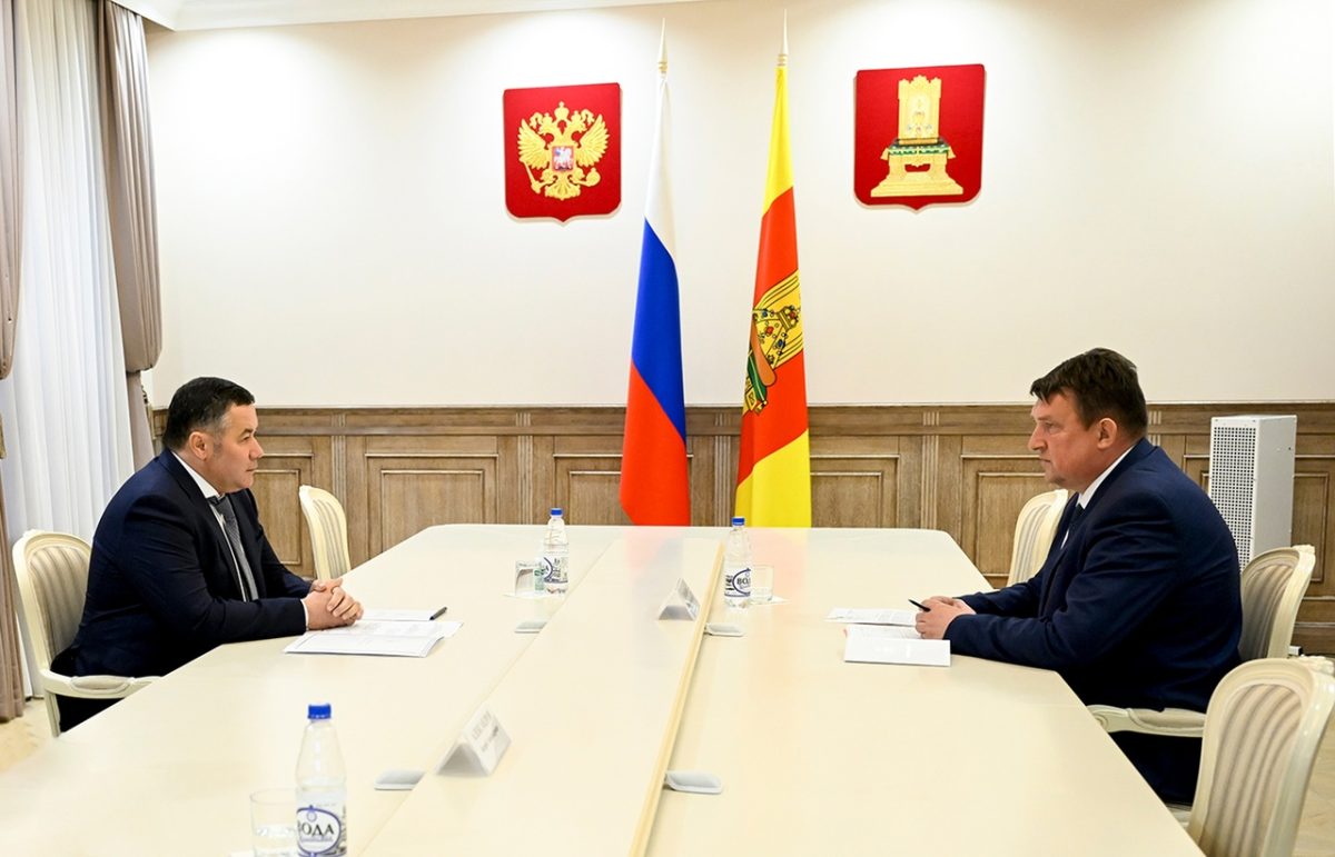 Губернатор Игорь Руденя провёл встречу с главой Максатихинского округа Максимом Ховановым