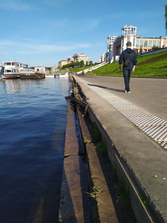 Жители Твери бьют тревогу из-за опасного места на набережной