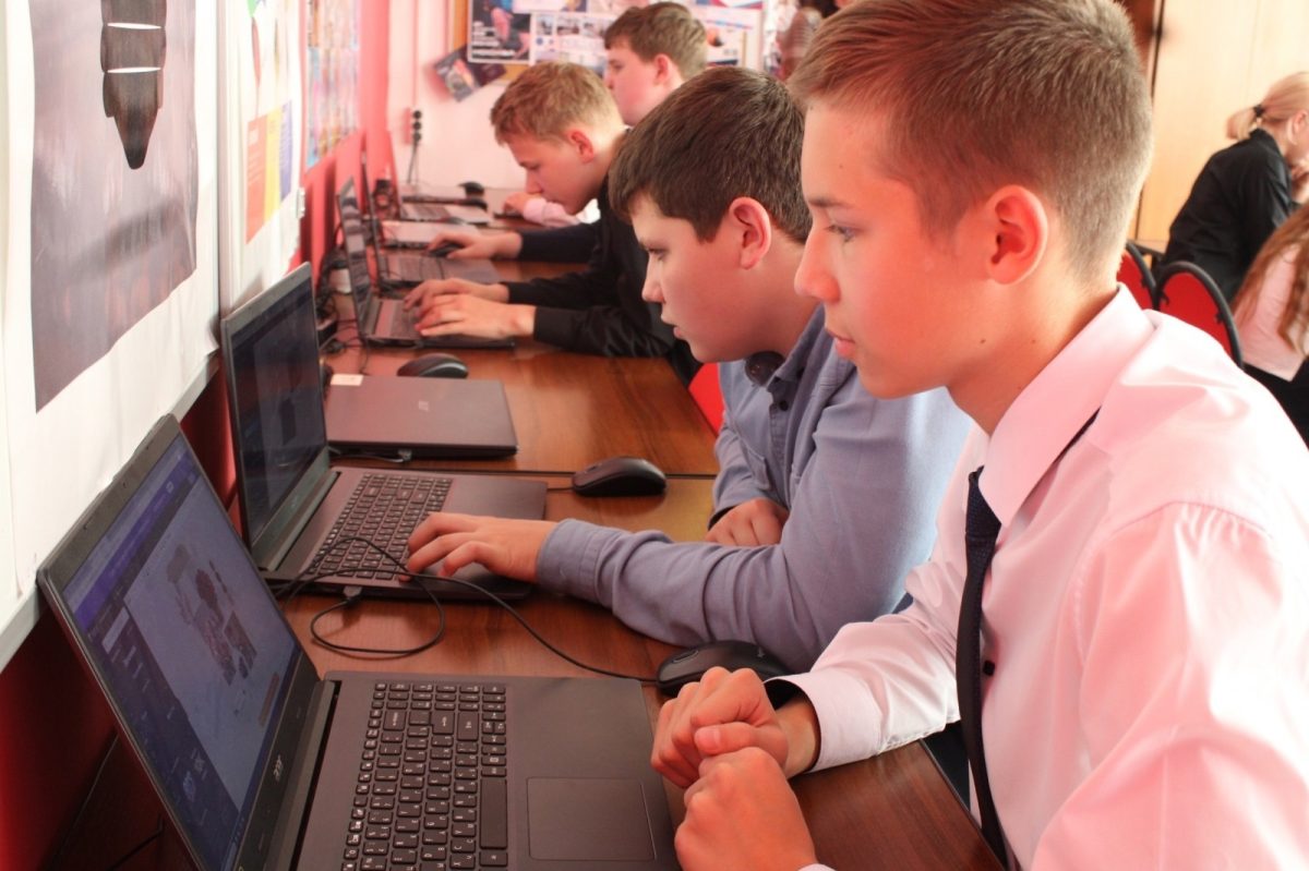 Тверские школьники научатся создавать сильное резюме для успешного трудоустройства