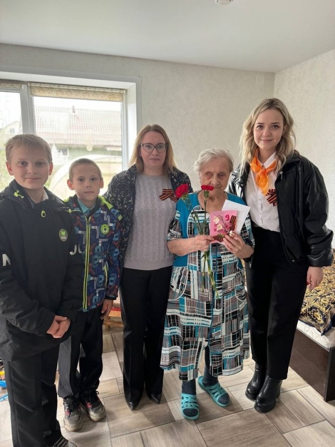 В преддверии Дня Победы школьники Лихославльского округа подарили больше 1000 открыток