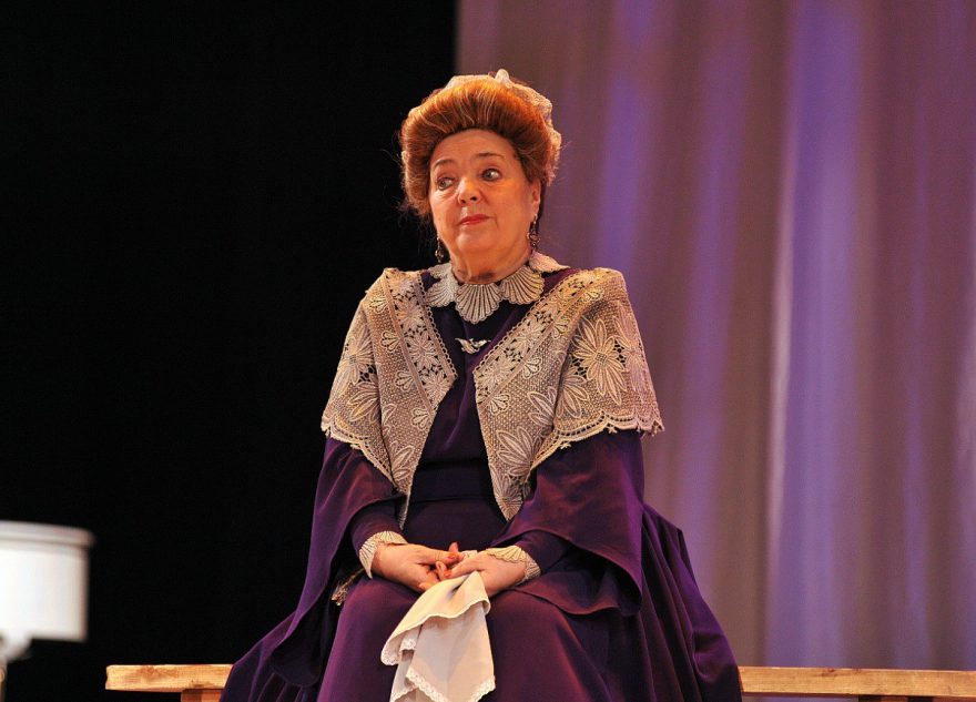 Игорь Руденя поздравил с днем рождения почетного гражданина Тверской области Наину Хонину