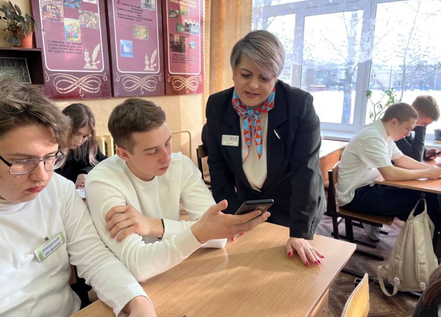 «Моё трудовое лето»: больше 20 тысяч школьников и студентов поучаствовали в обучающих мероприятиях