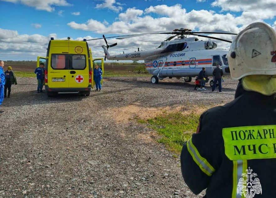 Детей экстренно доставили в Тверь на вертолёте санавиации