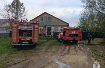 В Тверской области загорелся летний дом загорелся
