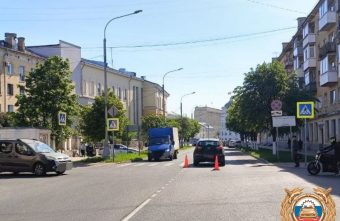 Пожилой водитель сбил женщину на зебре в Твери зебре
