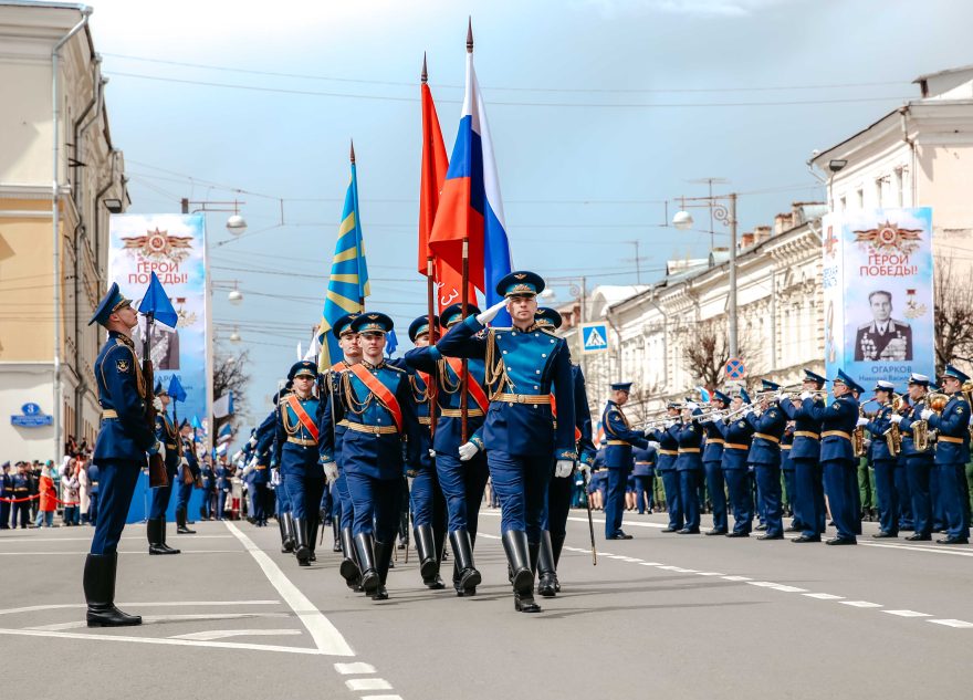 «Бессмертный полк», прохождения войск и фейерверки: как Тверская область отпразднует День Победы