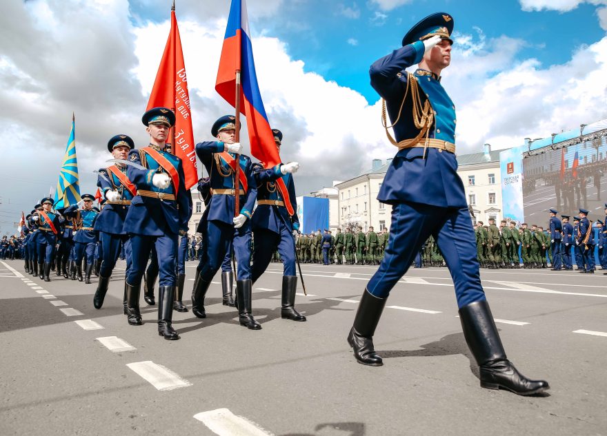 В День победы торжественное шествие войск Ржевского гарнизона покажут в прямом эфире В День победы торжественное шествие войск Ржевского гарнизона покажут в прямом эфире