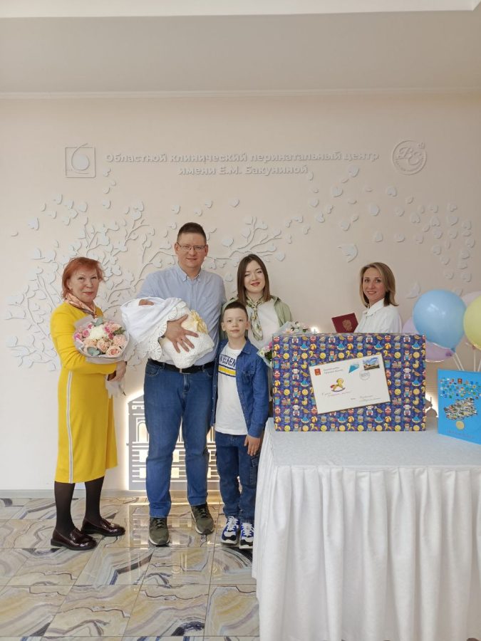 24 пары скрепили свой союз в Твери в Международный день семьи