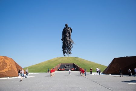 9 мая МТС улучшила связь на территории мемориального комплекса советскому солдату во Ржеве