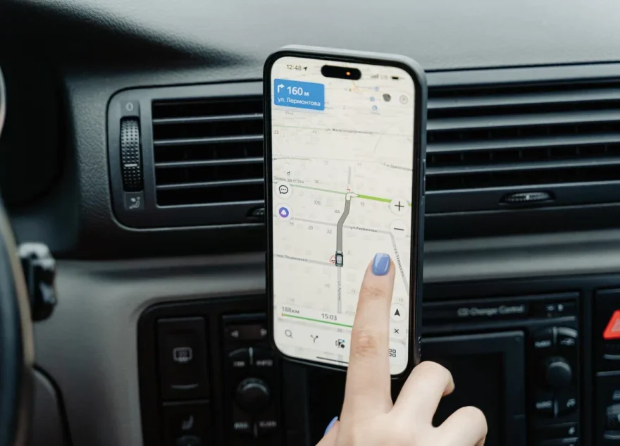 Т2 выводит «Понедельники» на новый уровень: теперь подарками можно делиться с друзьями