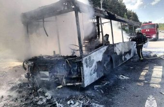 В Тверской области огнеборцы ликвидировали горение автобуса пожар