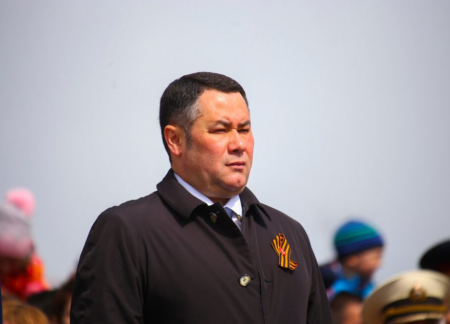 Губернатор Игорь Руденя поздравил жительницу Тверской области, чей труд отмечен Президентом РФ