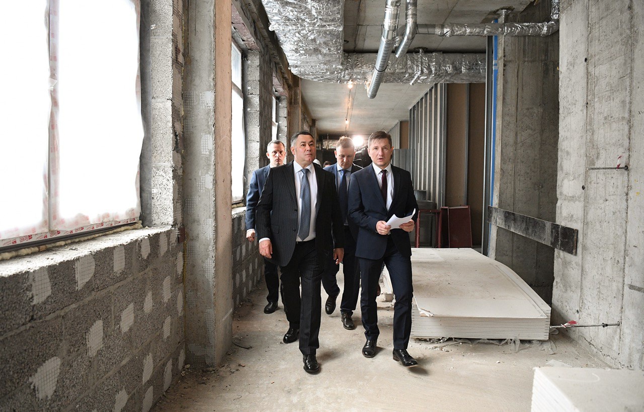 Игорь Руденя оценил ход работ и дал рекомендации по строительству ДОКБ