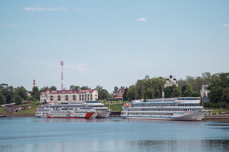 Автомобиль, загоревшийся под Тверью, восстановлению не подлежит