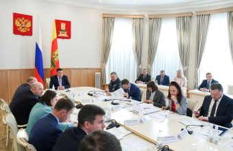 По решению губернатора выделили дополнительные деньги на ремонт дорог в Твери По решению губернатора выделили дополнительные деньги на ремонт дорог в Твери