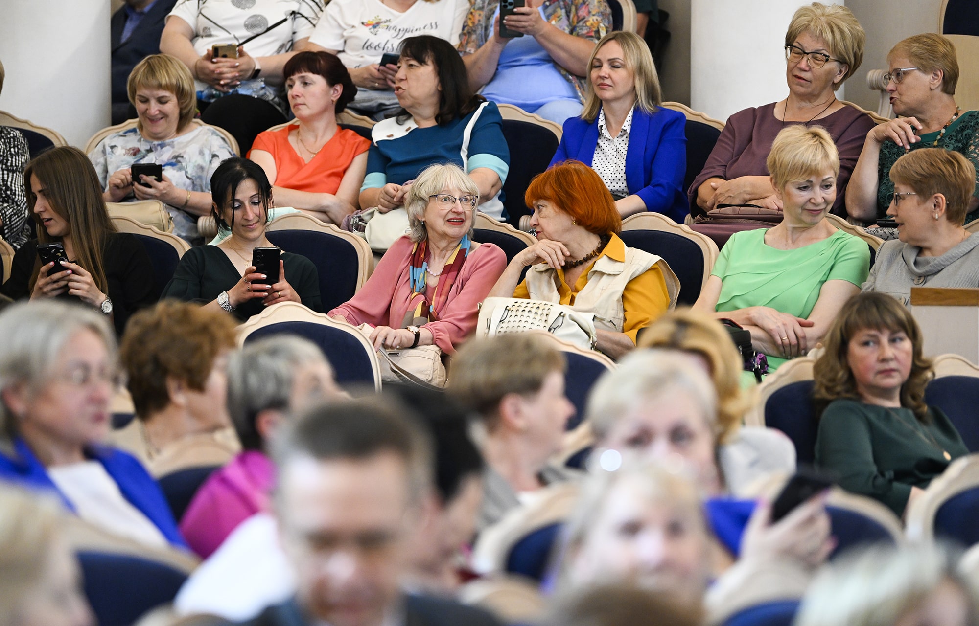 Игорь Руденя и Владимир Васильев наградили социальных работников Тверской области