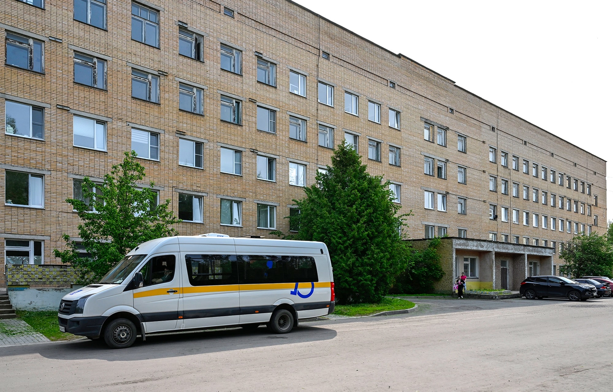 Губернатор Игорь Руденя посетил медицинский колледж и ЦРБ в Кимрах