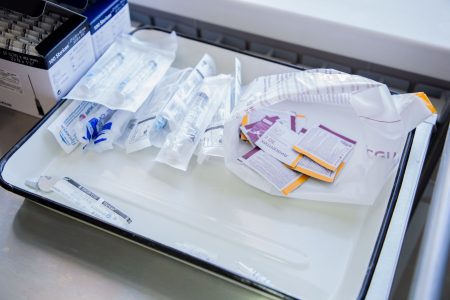 В Твери ищут хозяйку бойцовской собаки, укусившей девочку собаки