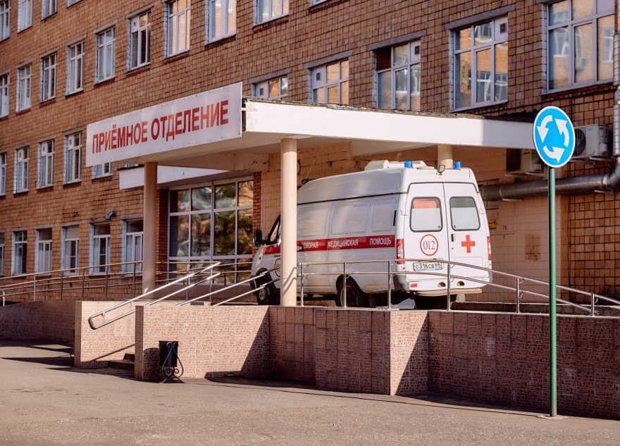 В Тверской области спасли мужчину, у которого на трассе остановилось сердце сердце