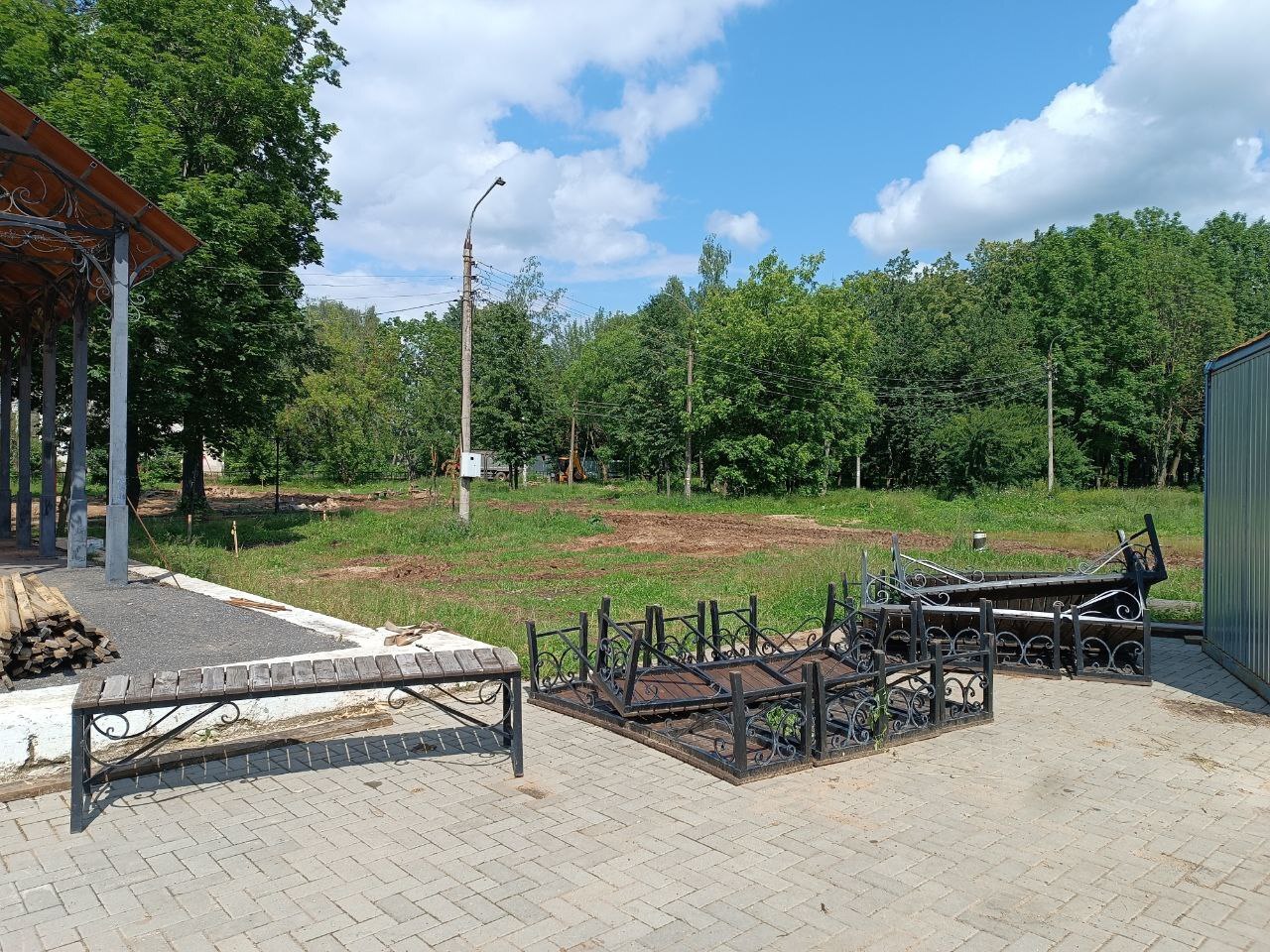 В Тверской области обновляют городской парк