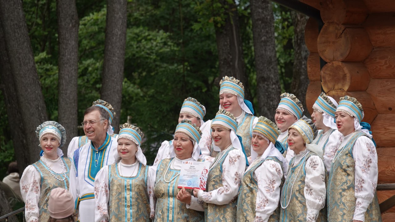 Троицкие гуляния в Тверской области посвящены 80-летию Победы и Году защитника Отечества 