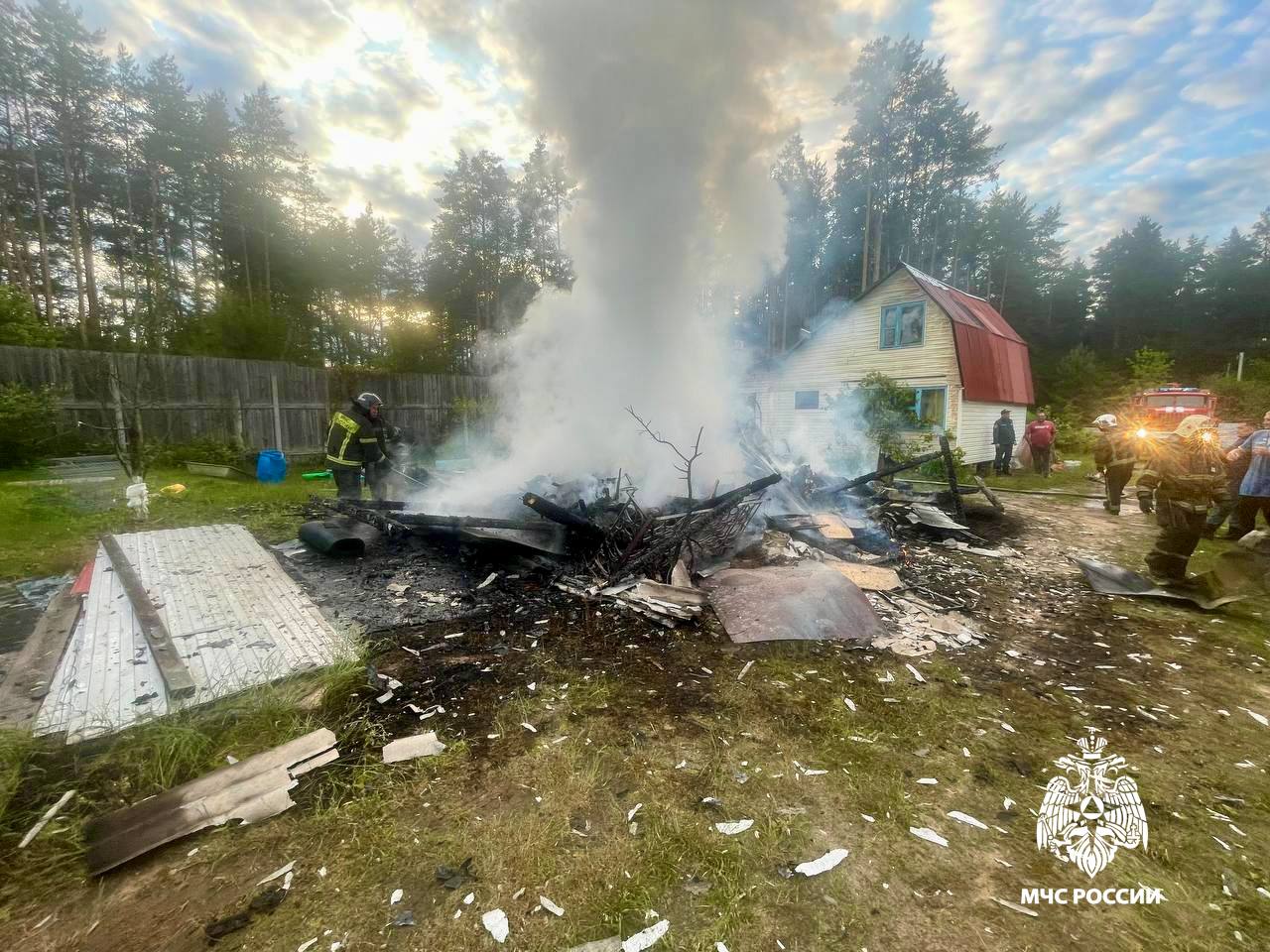 Под Тверью за несколько минут полностью сгорела баня