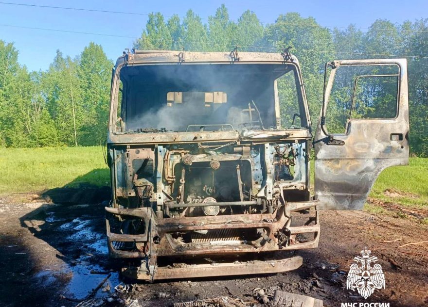 В Тверской области мужчина погиб от удара током при разгрузке самосвала током