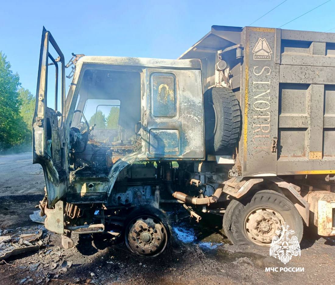 В Тверской области мужчина погиб от удара током при разгрузке самосвала