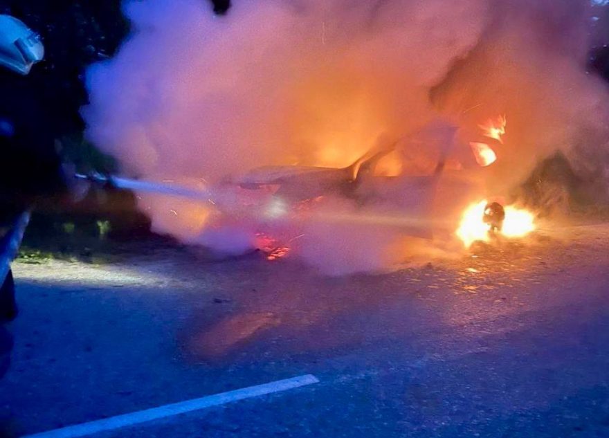 Автомобиль, загоревшийся под Тверью, восстановлению не подлежит восстановлению