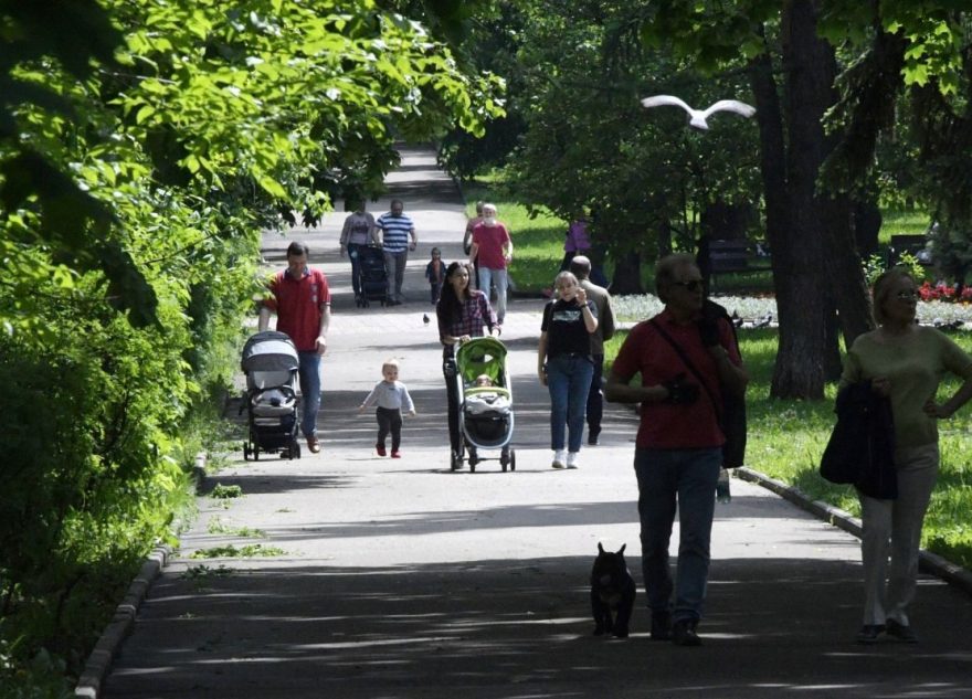 Владимир Якушев: Более 16,5 миллионов жителей страны отдали голоса в пользу объектов благоустройства по программе «Единой России» и Минстроя
