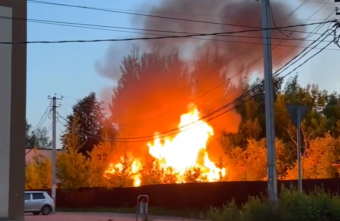 В Тверской области на видео попал сильный пожар в частном доме В Тверской области на видео попал сильный пожар в частном доме