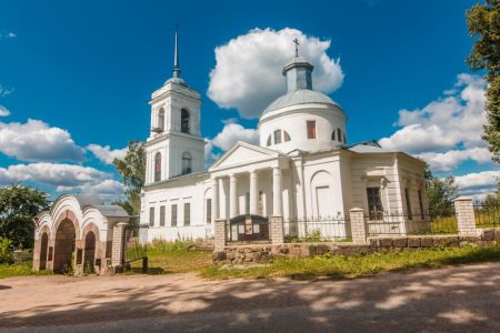 Игорь Руденя поздравил жителей Фировского округа