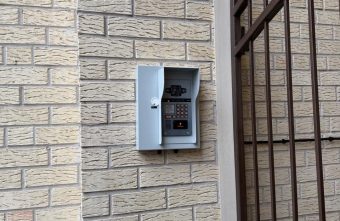 За цифровыми замками: в Твери появился первый двор, оснащенный умными воротами от «Ростелекома»