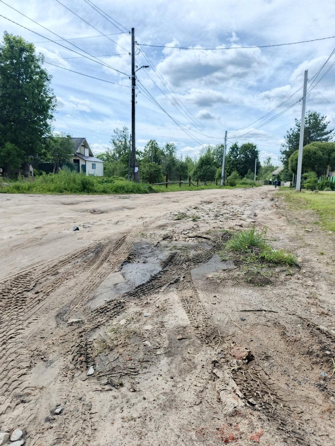Жители Тверской области бьют тревогу из-за состояния дорог в городе