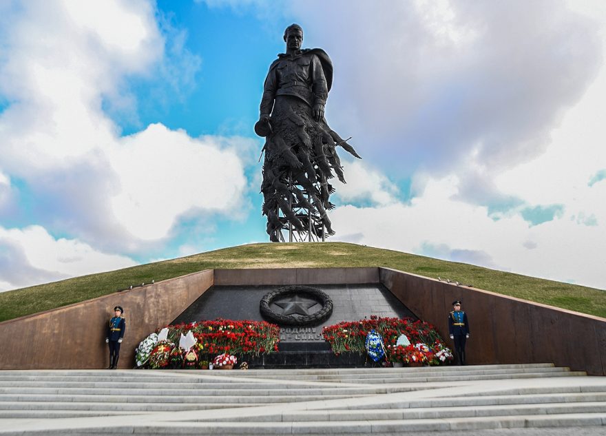 Губернатор Игорь Руденя поздравил жителей Ржева с 809-летием города Ржев