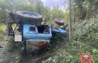Тракторист скончался на месте ДТП в Тверской области тракторист